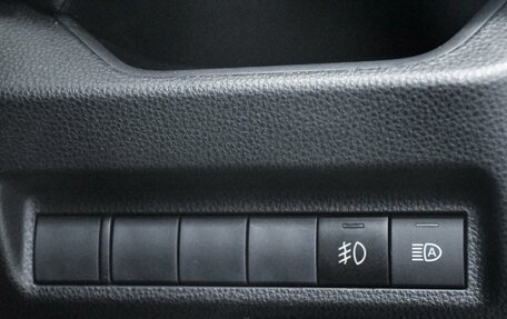 Toyota RAV4, 2019 год, 2 999 000 рублей, 25 фотография