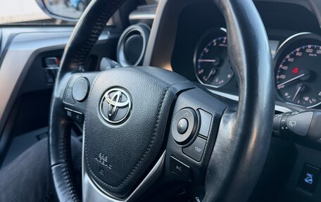 Toyota RAV4, 2017 год, 2 750 000 рублей, 13 фотография