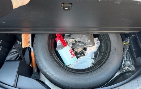 Toyota RAV4, 2017 год, 2 750 000 рублей, 23 фотография