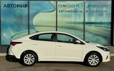 Hyundai Solaris II рестайлинг, 2022 год, 1 395 000 рублей, 4 фотография