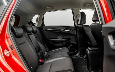 Honda Fit III, 2018 год, 1 250 000 рублей, 9 фотография