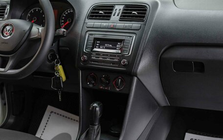 Volkswagen Polo VI (EU Market), 2019 год, 995 000 рублей, 10 фотография