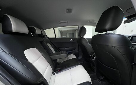 KIA Sportage IV рестайлинг, 2016 год, 2 030 000 рублей, 32 фотография