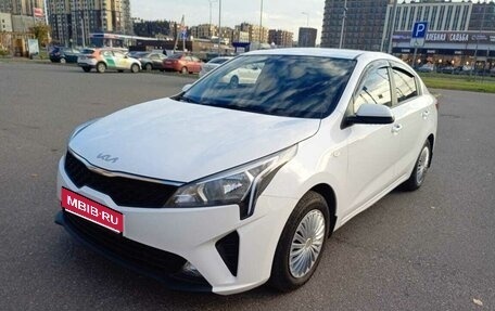 KIA Rio IV, 2022 год, 1 200 000 рублей, 1 фотография