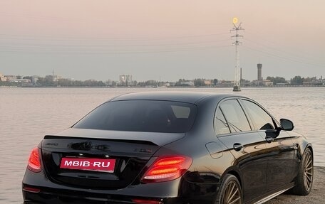 Mercedes-Benz E-Класс AMG, 2018 год, 6 100 000 рублей, 1 фотография