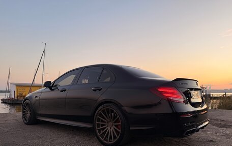 Mercedes-Benz E-Класс AMG, 2018 год, 6 100 000 рублей, 4 фотография