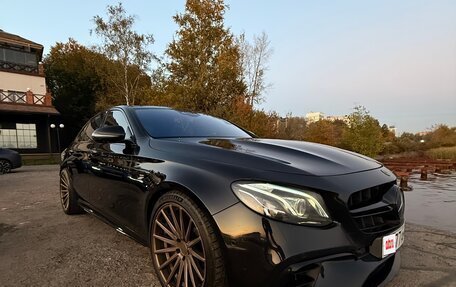 Mercedes-Benz E-Класс AMG, 2018 год, 6 100 000 рублей, 16 фотография
