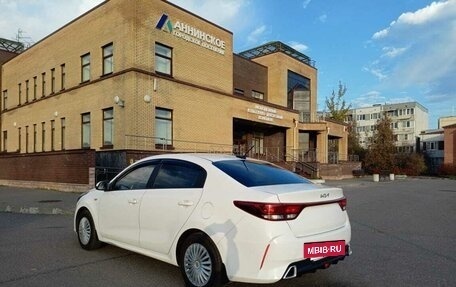 KIA Rio IV, 2022 год, 1 200 000 рублей, 3 фотография