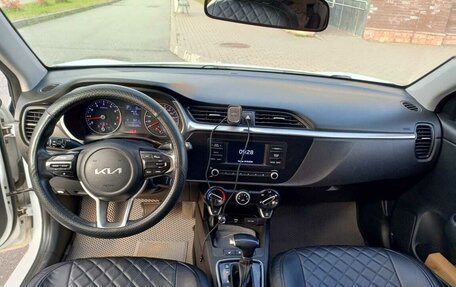 KIA Rio IV, 2022 год, 1 200 000 рублей, 9 фотография