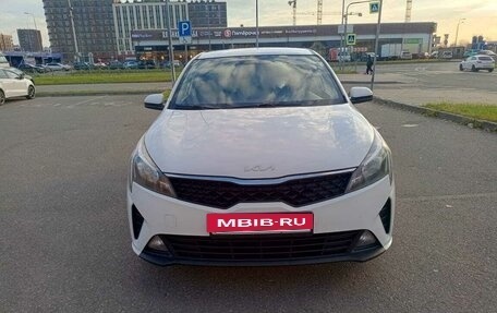 KIA Rio IV, 2022 год, 1 200 000 рублей, 8 фотография