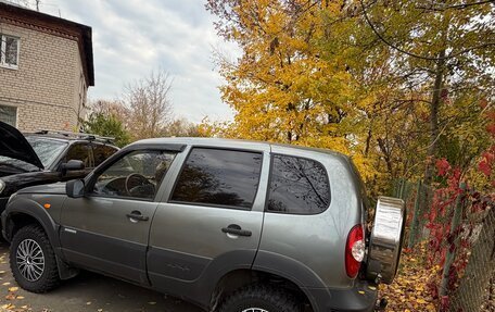 Chevrolet Niva I рестайлинг, 2009 год, 550 000 рублей, 7 фотография