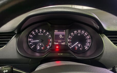 Skoda Octavia, 2015 год, 1 400 000 рублей, 9 фотография