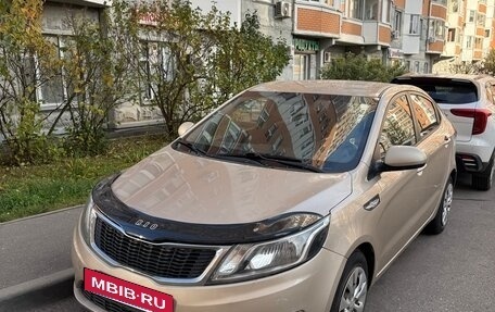 KIA Rio III рестайлинг, 2013 год, 630 000 рублей, 3 фотография