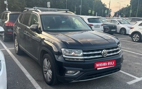 Volkswagen Teramont I, 2018 год, 3 150 000 рублей, 2 фотография