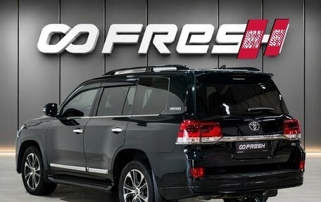 Toyota Land Cruiser 200, 2019 год, 7 825 000 рублей, 2 фотография