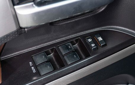 Toyota Land Cruiser 200, 2019 год, 7 825 000 рублей, 26 фотография