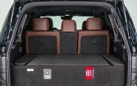Toyota Land Cruiser 200, 2019 год, 7 825 000 рублей, 27 фотография