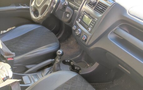 KIA Sportage II, 2009 год, 920 000 рублей, 2 фотография