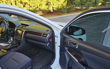 Toyota Camry, 2016 год, 2 350 000 рублей, 14 фотография