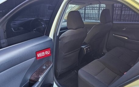 Toyota Camry, 2016 год, 2 350 000 рублей, 10 фотография