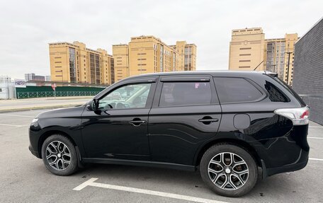 Mitsubishi Outlander III рестайлинг 3, 2013 год, 1 500 000 рублей, 15 фотография