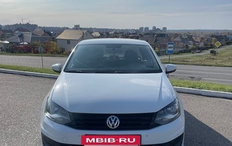 Volkswagen Polo VI (EU Market), 2018 год, 1 400 000 рублей, 2 фотография