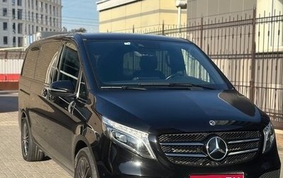 Mercedes-Benz V-Класс, 2022 год, 8 900 000 рублей, 1 фотография