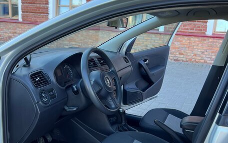 Volkswagen Polo VI (EU Market), 2011 год, 470 000 рублей, 7 фотография