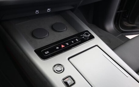 Audi Q7, 2026 год, 16 600 000 рублей, 19 фотография