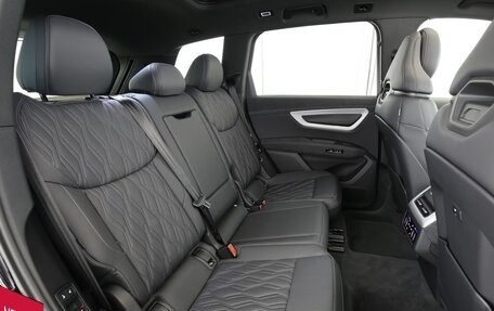 Audi Q7, 2026 год, 16 600 000 рублей, 25 фотография