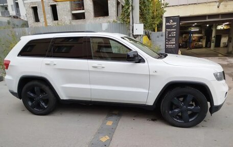 Jeep Grand Cherokee, 2012 год, 1 580 000 рублей, 3 фотография
