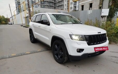 Jeep Grand Cherokee, 2012 год, 1 580 000 рублей, 4 фотография