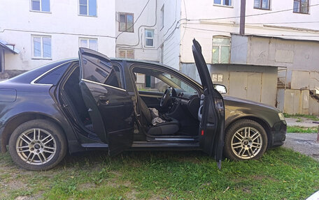 Audi A4, 2006 год, 560 000 рублей, 6 фотография