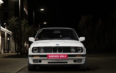 BMW 3 серия, 1989 год, 1 500 000 рублей, 4 фотография
