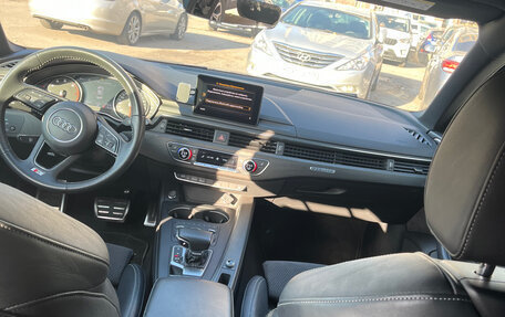 Audi A4, 2018 год, 3 800 000 рублей, 20 фотография
