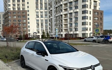 Volkswagen Golf VIII, 2021 год, 2 880 000 рублей, 4 фотография