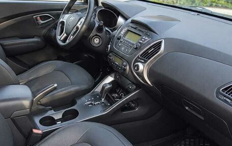Hyundai ix35 I рестайлинг, 2015 год, 1 500 000 рублей, 4 фотография