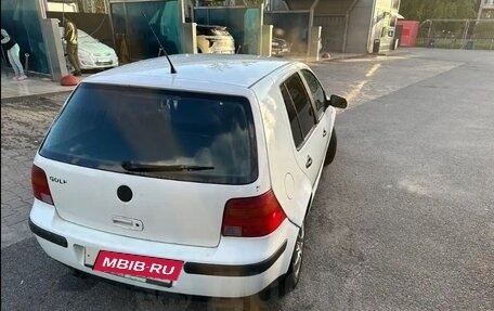 Volkswagen Golf IV, 1998 год, 125 000 рублей, 3 фотография