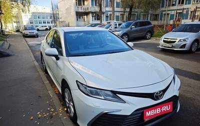 Toyota Camry, 2021 год, 2 500 000 рублей, 1 фотография