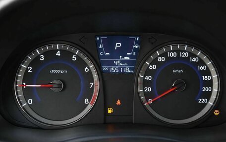 Hyundai Solaris II рестайлинг, 2012 год, 825 000 рублей, 10 фотография