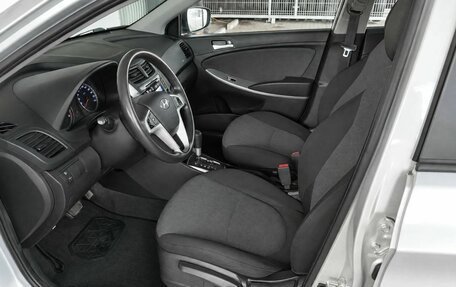 Hyundai Solaris II рестайлинг, 2012 год, 825 000 рублей, 16 фотография