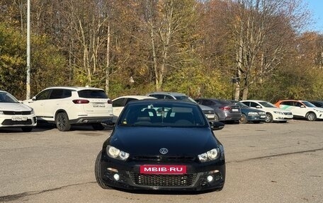 Volkswagen Scirocco III рестайлинг, 2010 год, 1 090 000 рублей, 2 фотография
