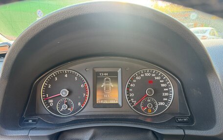 Volkswagen Scirocco III рестайлинг, 2010 год, 1 090 000 рублей, 8 фотография