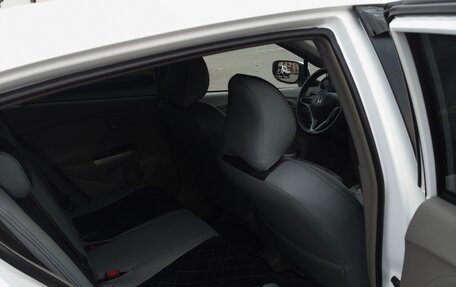 Honda Insight II рестайлинг, 2009 год, 650 000 рублей, 10 фотография