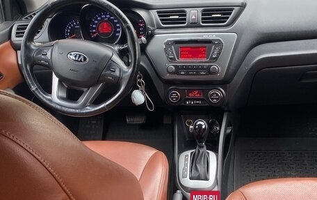 KIA Rio III рестайлинг, 2015 год, 1 030 000 рублей, 11 фотография