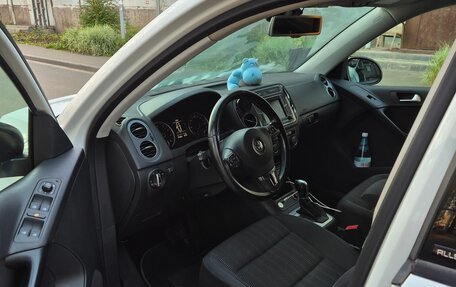 Volkswagen Tiguan I, 2016 год, 1 850 000 рублей, 3 фотография