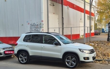 Volkswagen Tiguan I, 2016 год, 1 850 000 рублей, 2 фотография