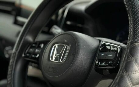 Honda Vezel, 2023 год, 2 580 000 рублей, 6 фотография