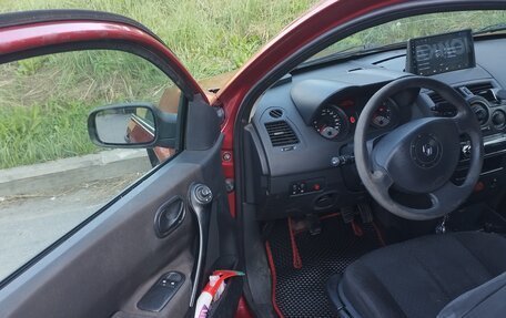 Renault Megane III рестайлинг, 2004 год, 230 000 рублей, 2 фотография