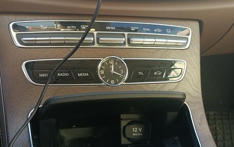 Mercedes-Benz E-Класс, 2018 год, 3 450 000 рублей, 9 фотография